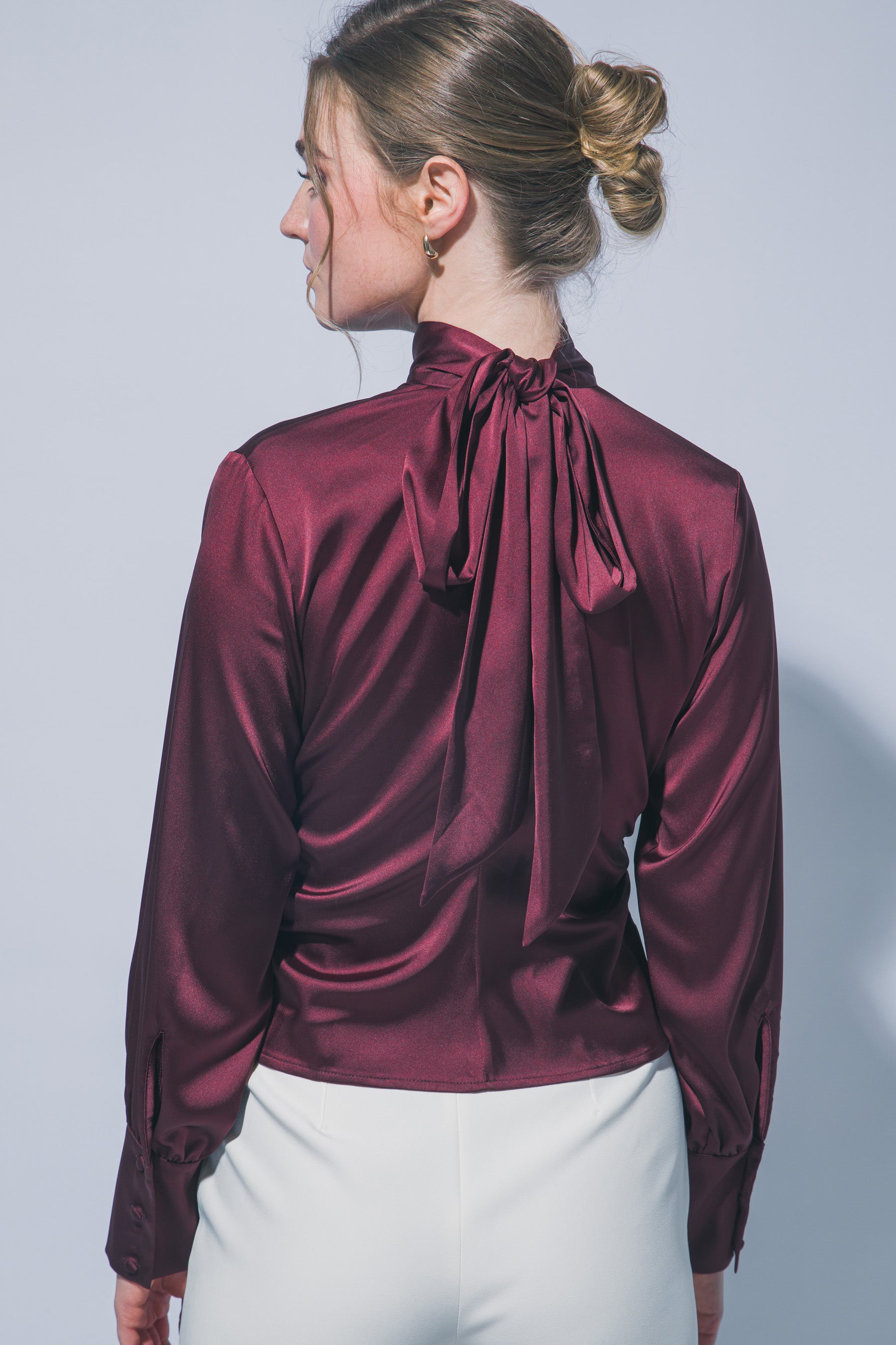 SOLID SCARF BLOUSE