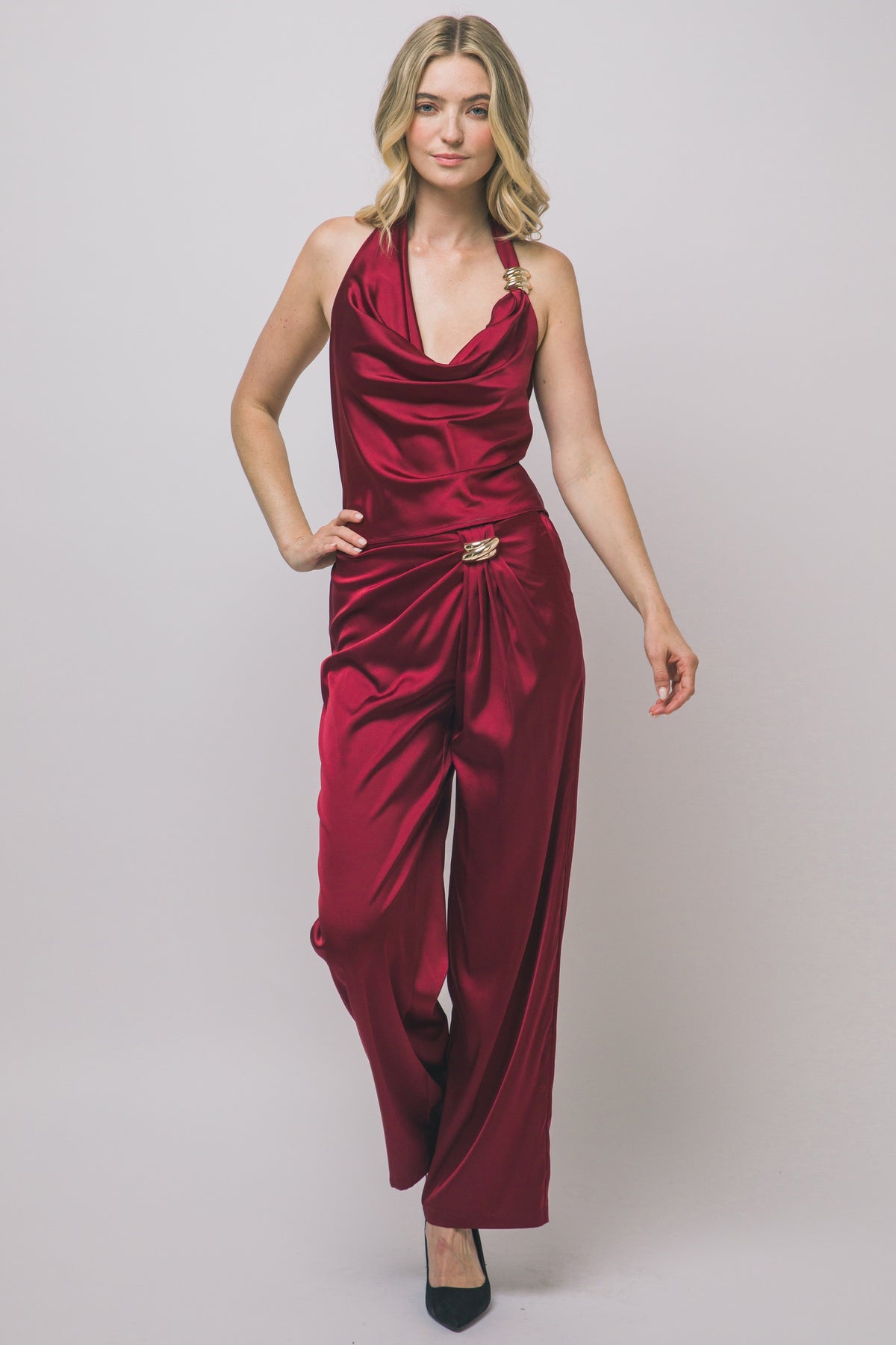 TWO PIECE STAIN TOP AND PANTS SET