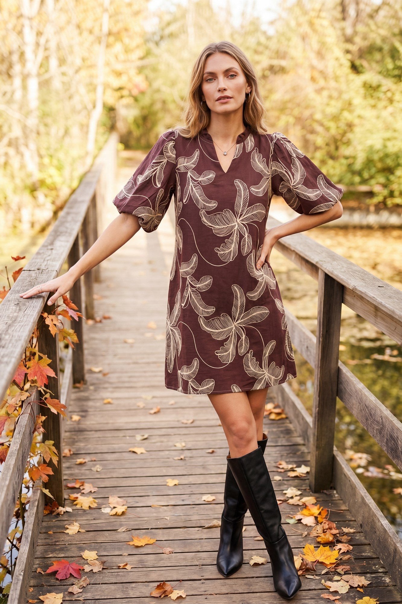 PUFF SLEEVE EMBROIDERED WOVEN DRESS