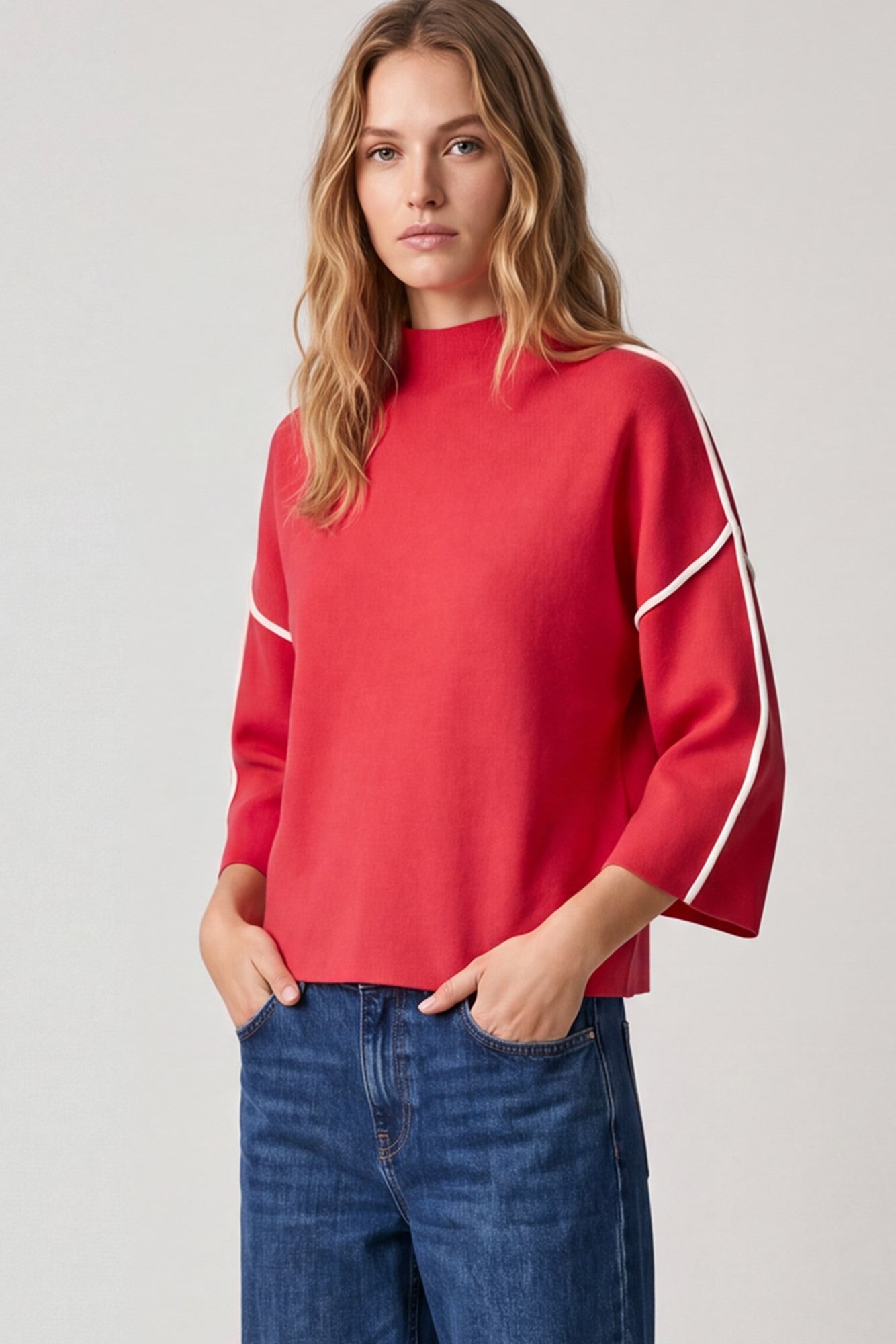 MOCK NECK SWEATER
