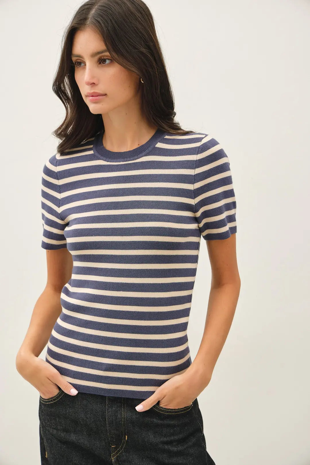 CLASSIC STRIPED SWEATER TOP