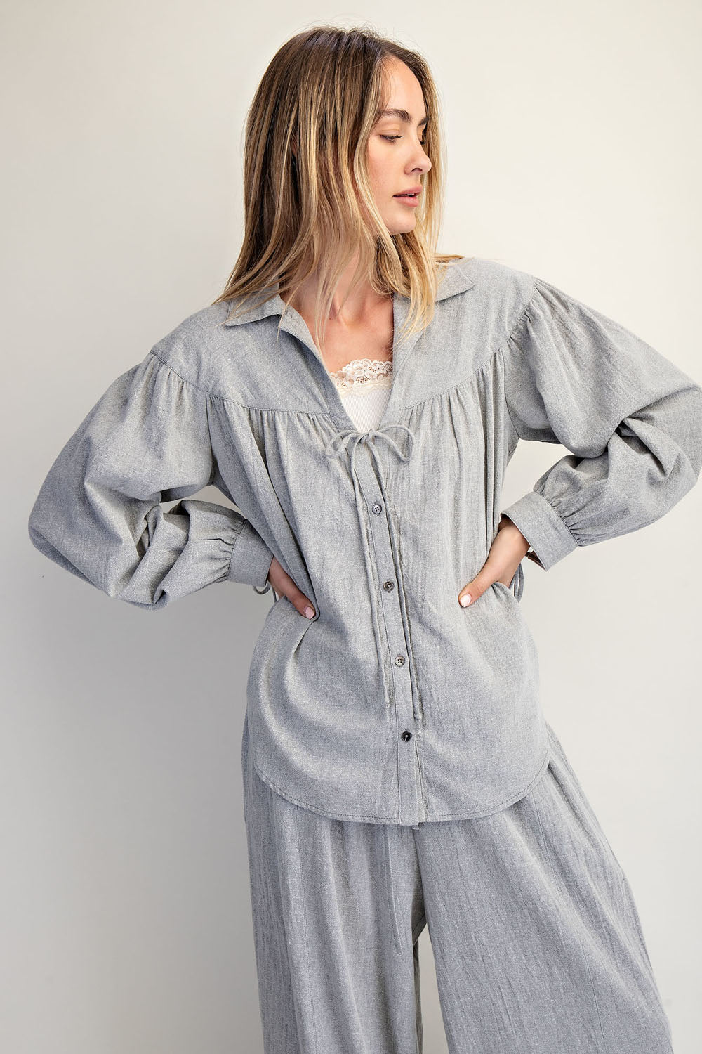 WASHED LINEN BLENDED BLOUSE