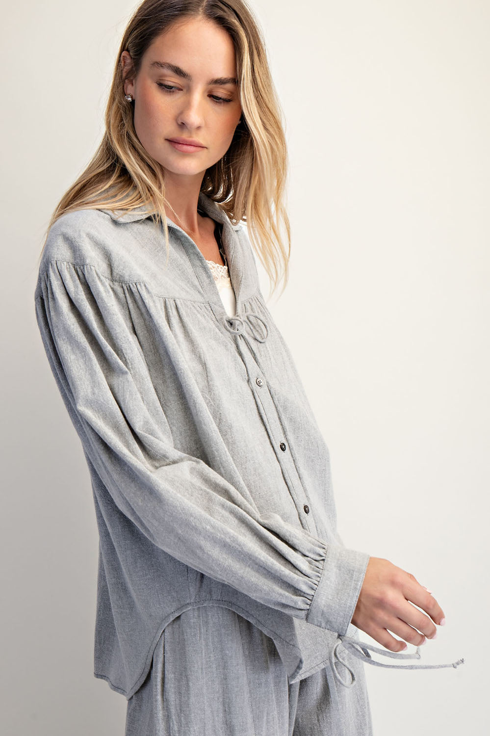 WASHED LINEN BLENDED BLOUSE