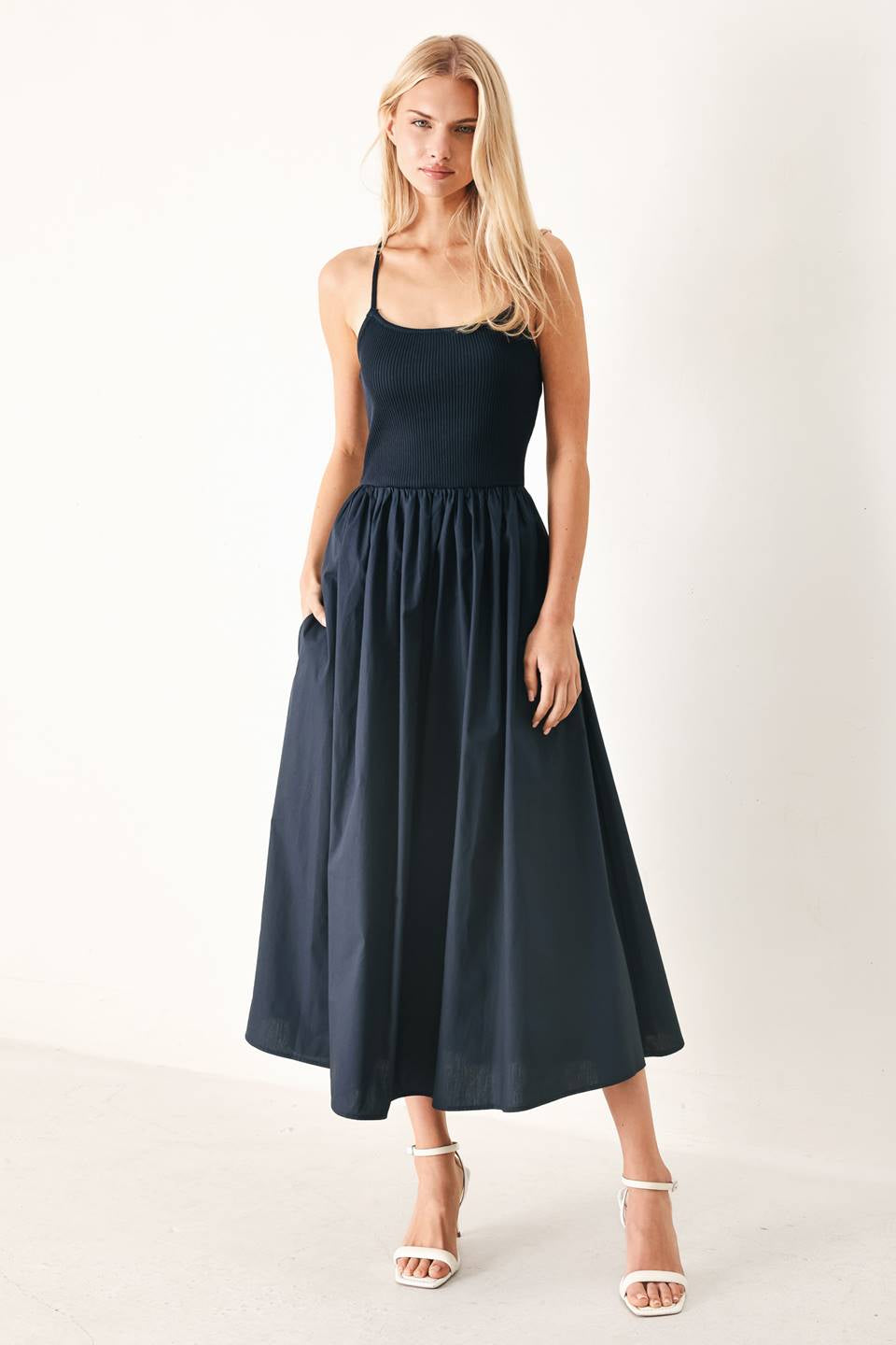 SOLID WOVEN MIDI DRESS