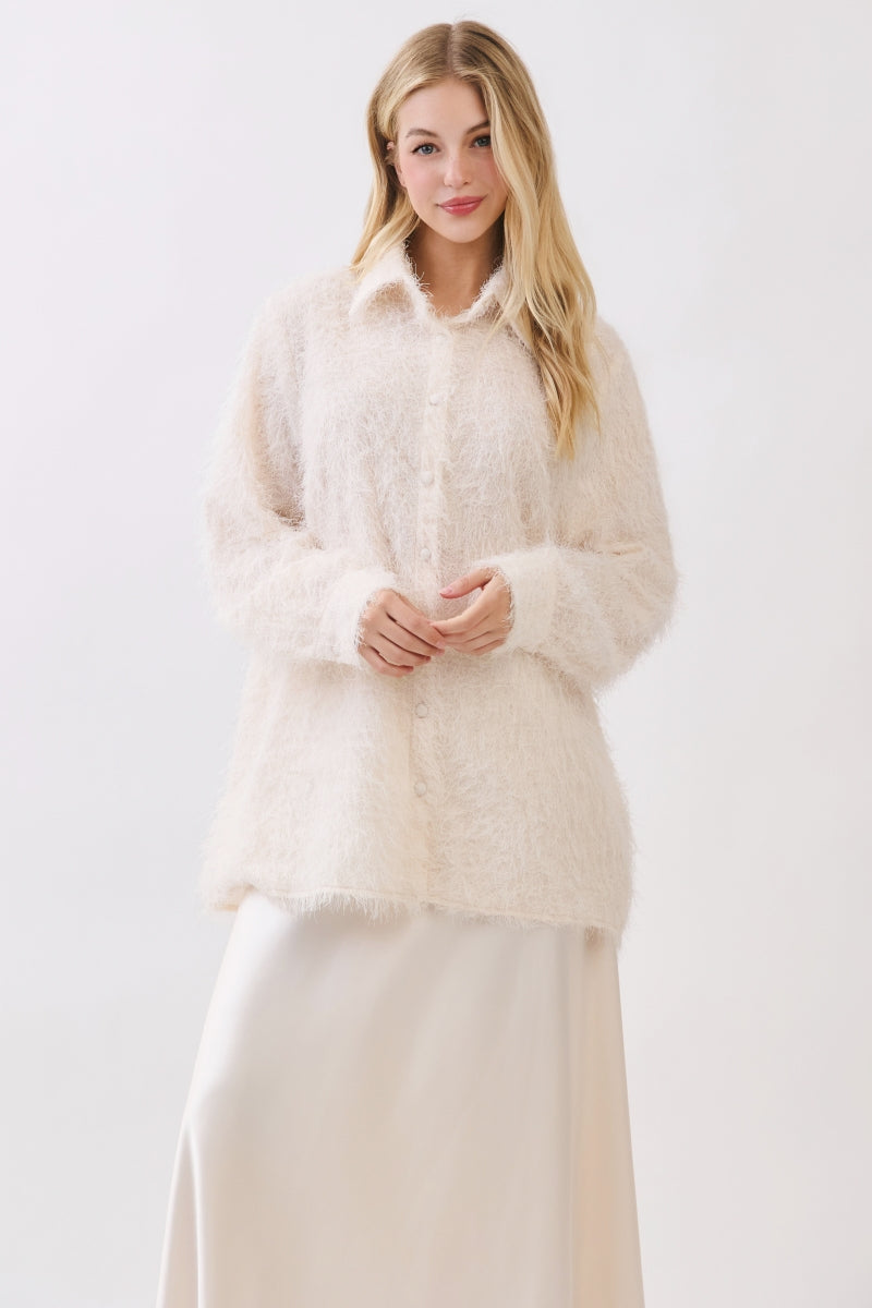 SOLID FUR TEXTURED FABRIC BUTTON DOWN SHIRT