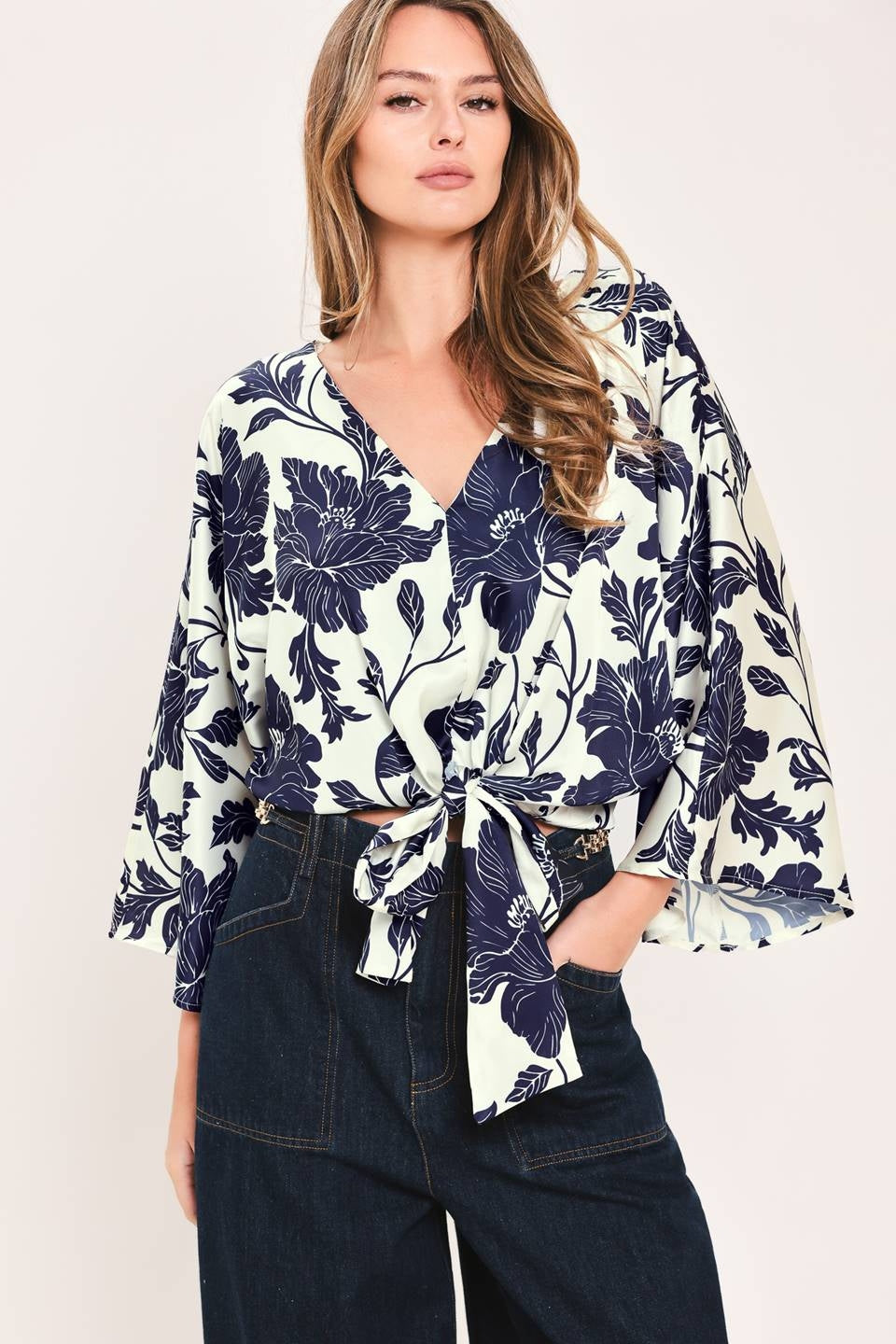 PRINTED WOVEN TOP