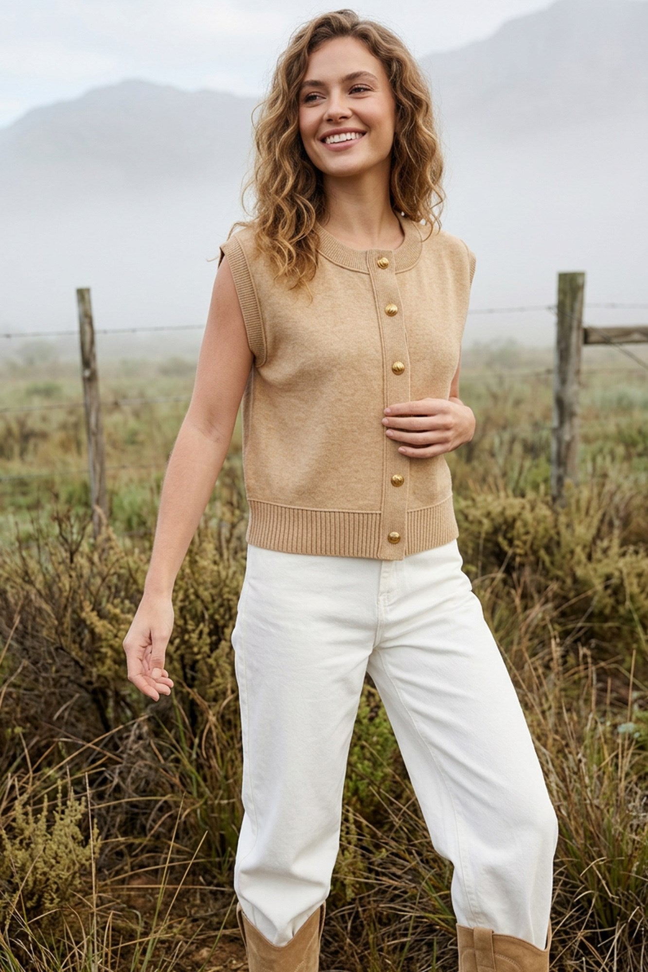 ROUND NECK BUTTON-FRONT SWEATER VEST