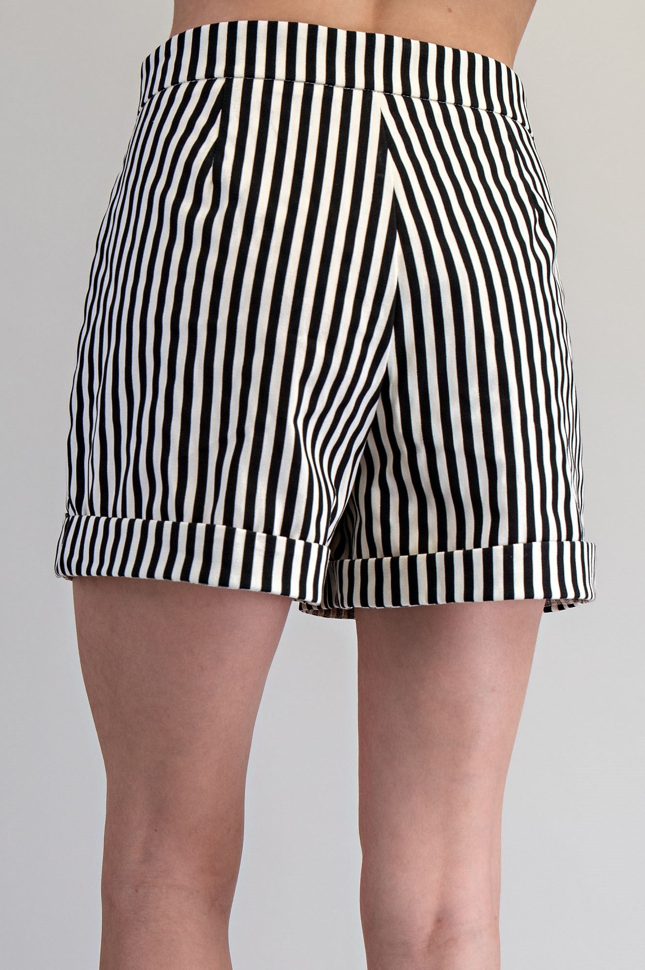 STRIPED ROLLED CUFF SHORTS