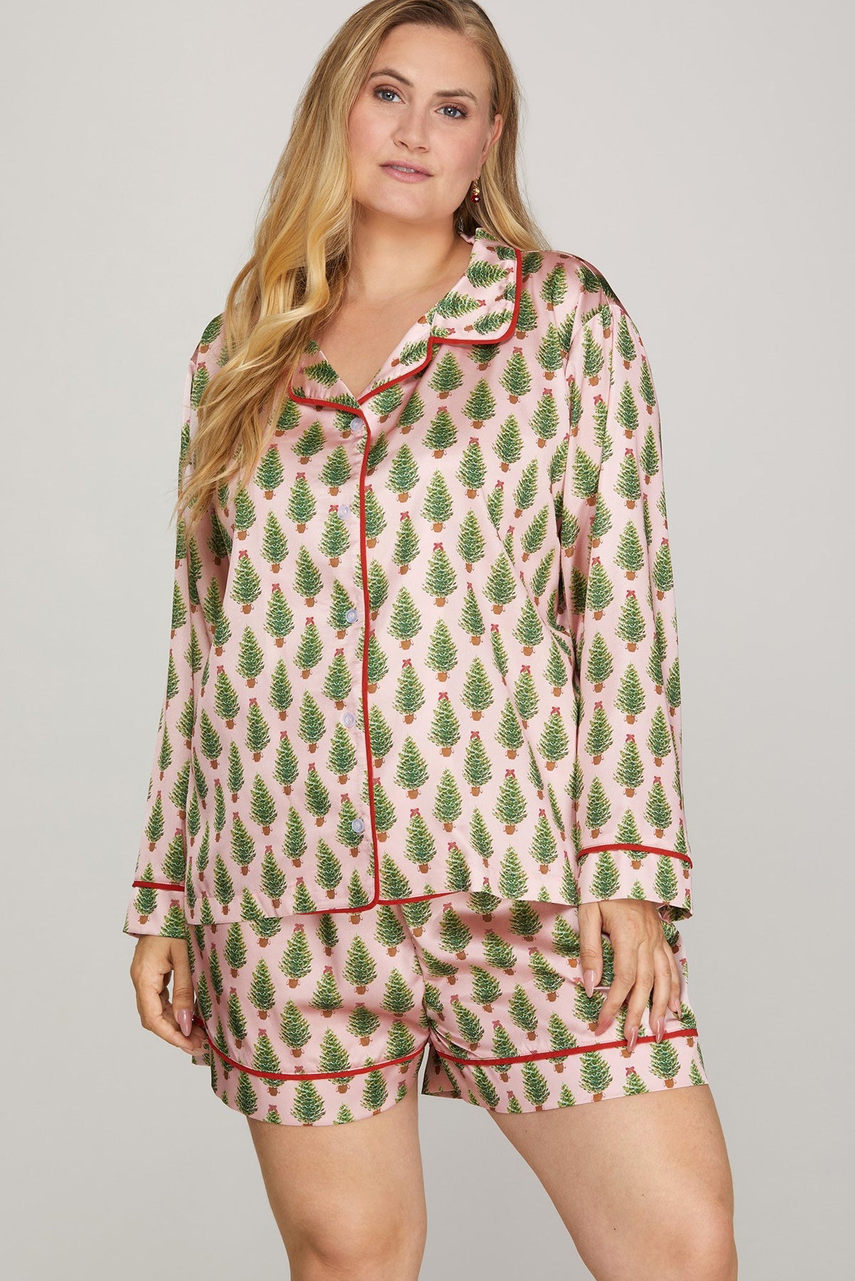 PLUS - CHRISTMAS TREE PRINT LONG SLEEVE TOP AND SHORTS PAJAMA SET