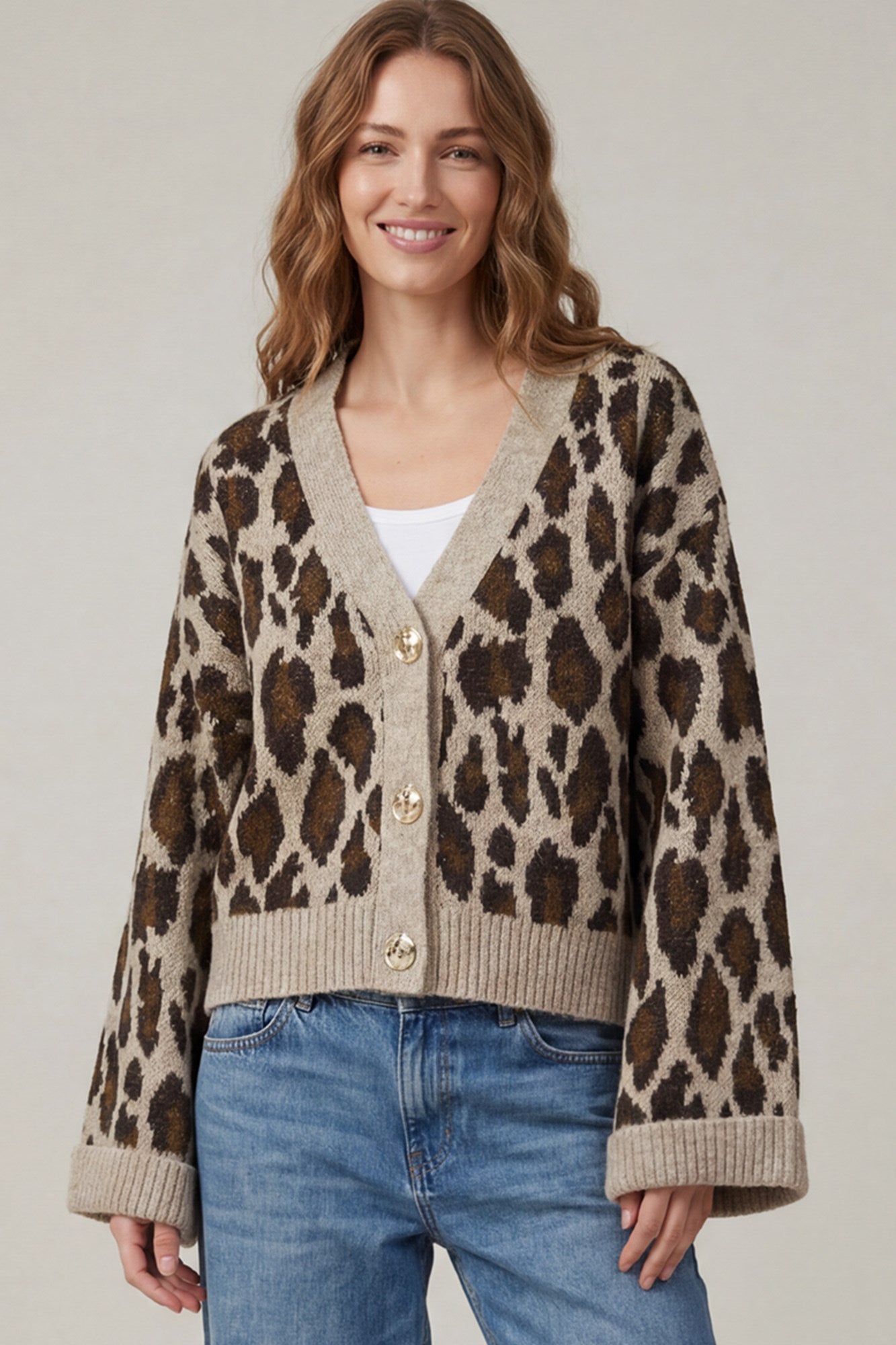 BUTTON DOWN ANIMAL PATTERNED KNIT SWEATER CARDIGAN