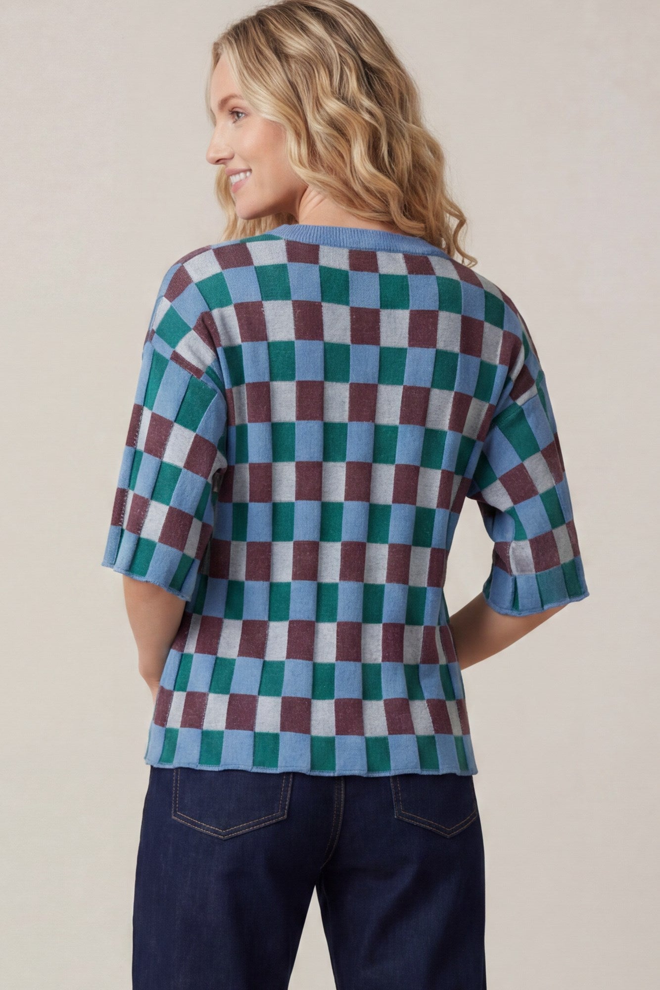 SHORT SLEEVE GRID PATTERNED SWEATER