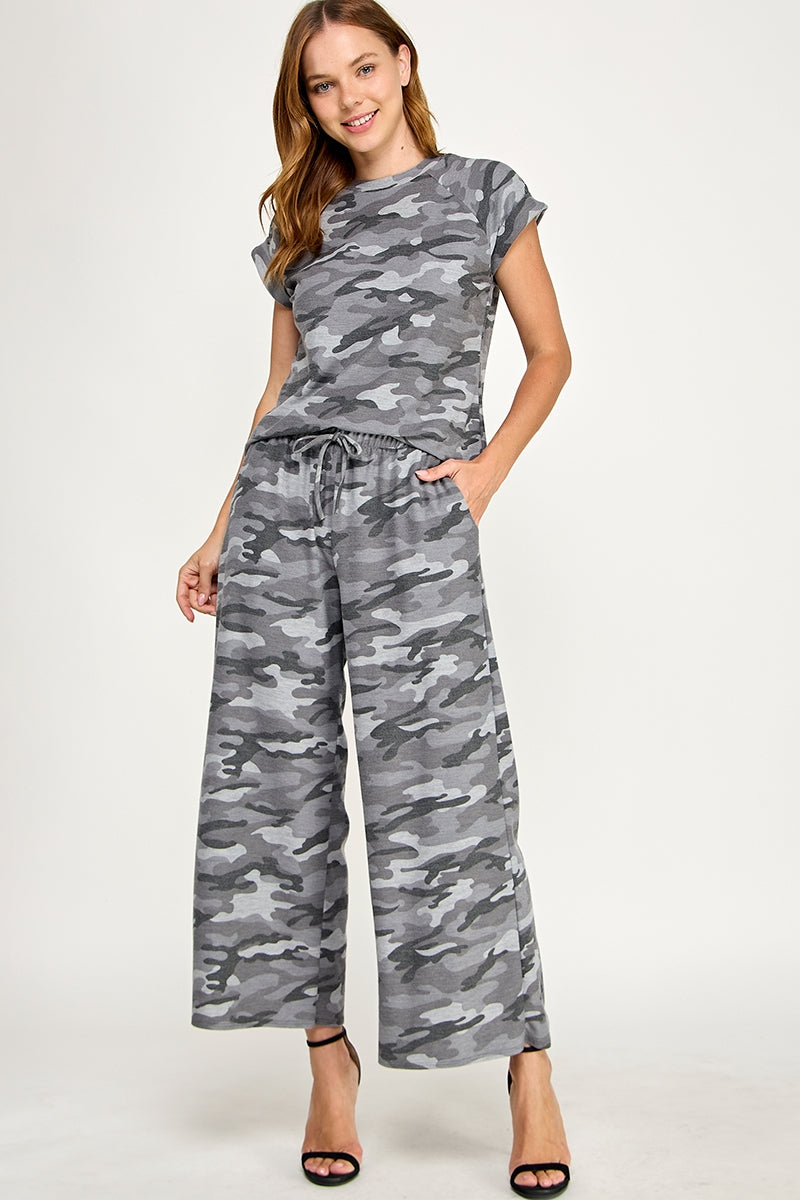 CAMO PRINTED FRENCH TERRY TOP AND PANT SET