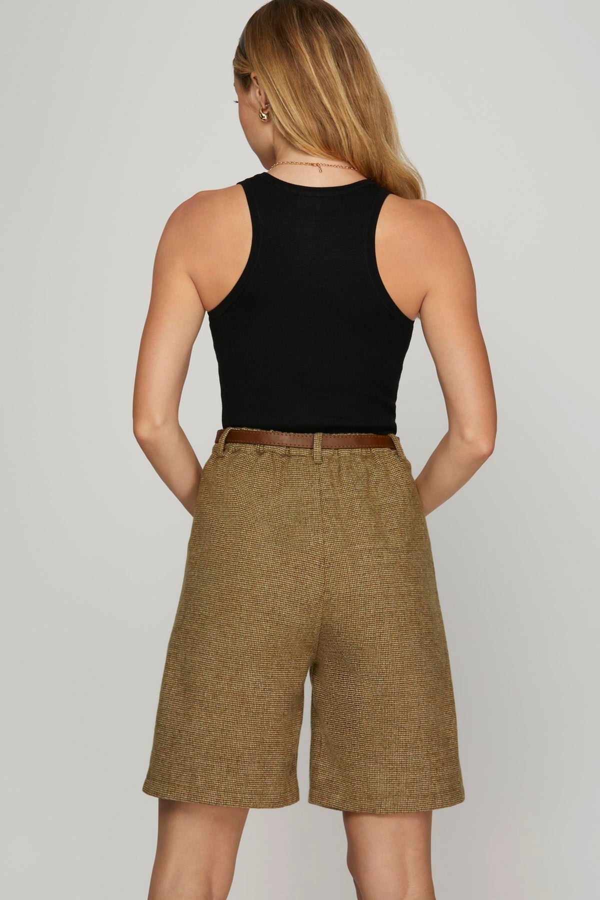 PLEATED WOOL BLEND BERMUDA SHORTS