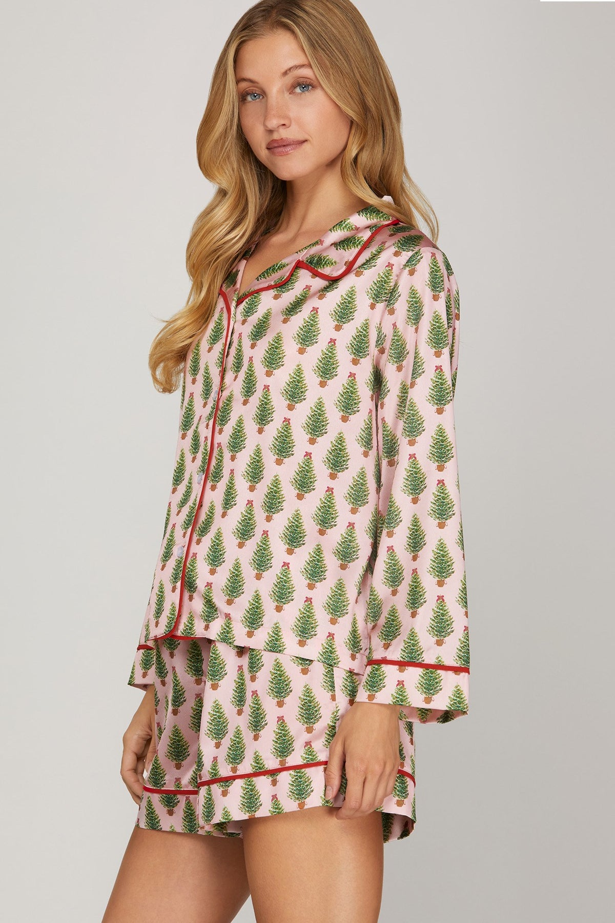 CHRISTMAS TREE PRINT LONG SLEEVE TOP AND SHORTS PAJAMA SET