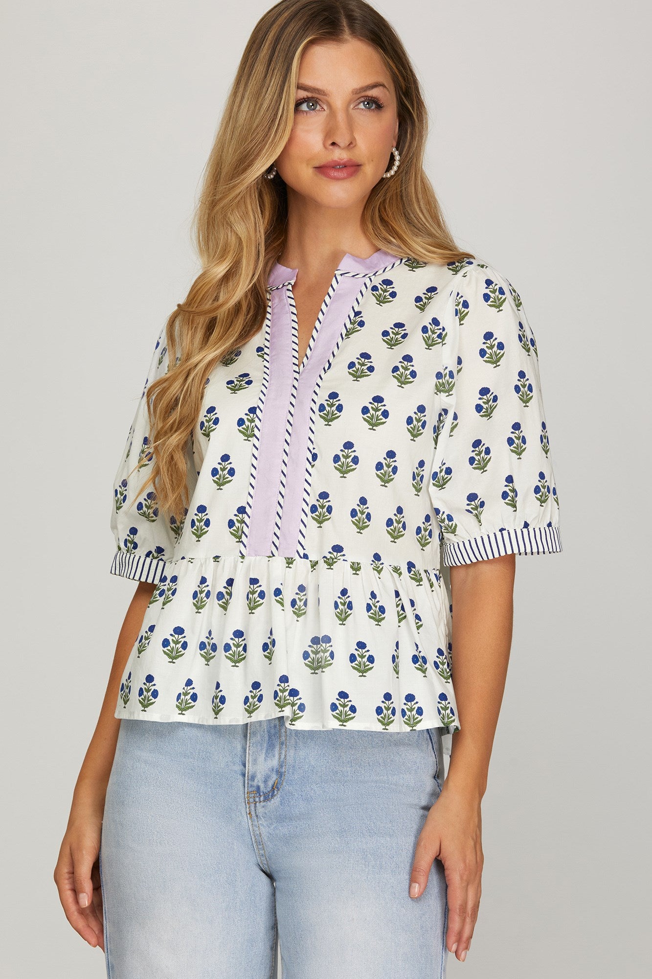 SHORT SLEEVE WOVEN PRINT TOP