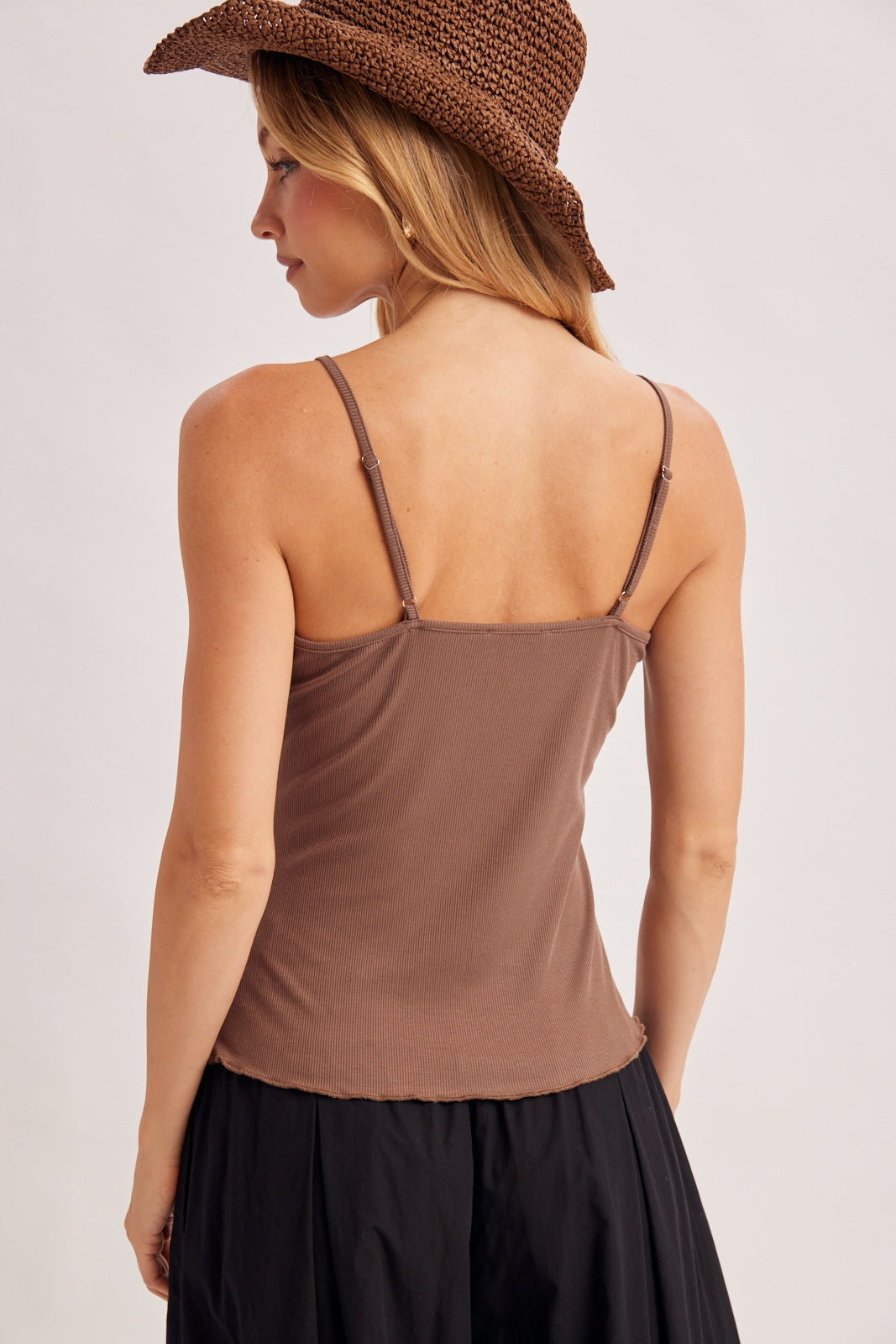 LACE TRIMMED V NECK KNIT CAMI TOP