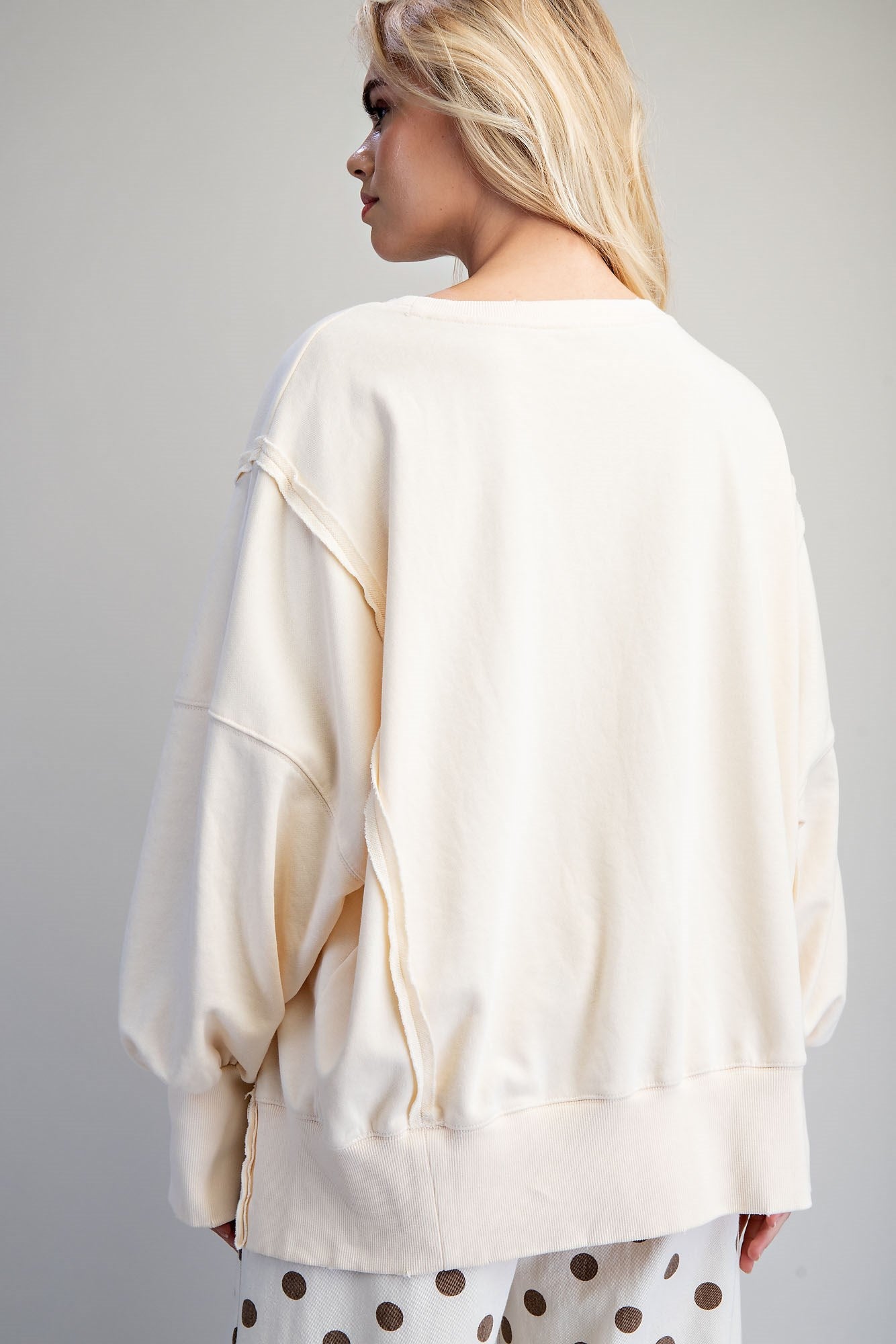 STONE WASHED DUCK GRAPHIC PULLOVER SWEATSHIRT