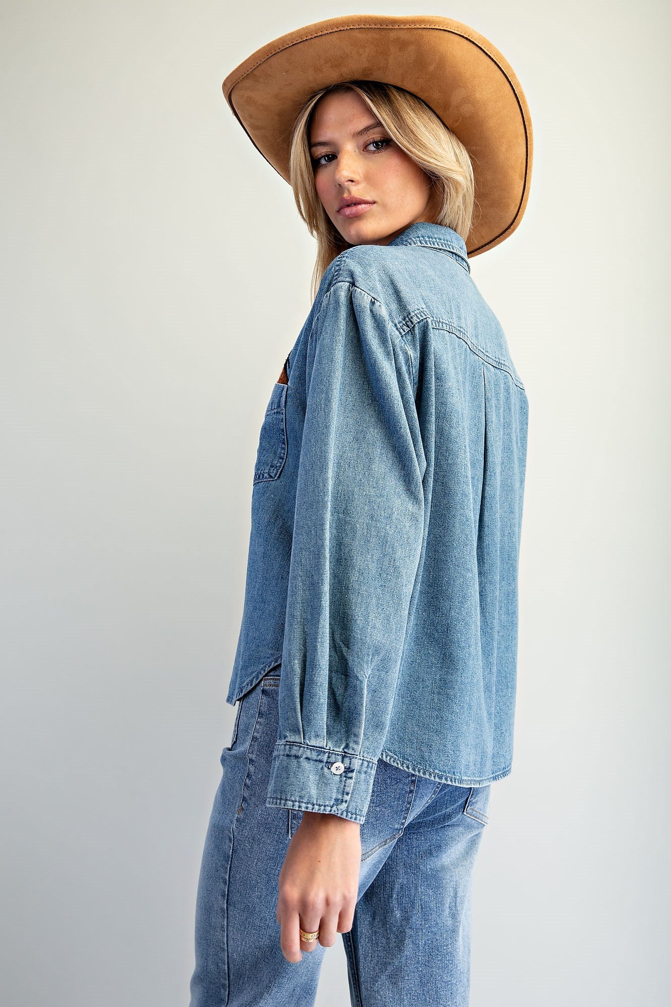 HORSE EMBROIDERED DENIM BUTTON DOWN SHIRT