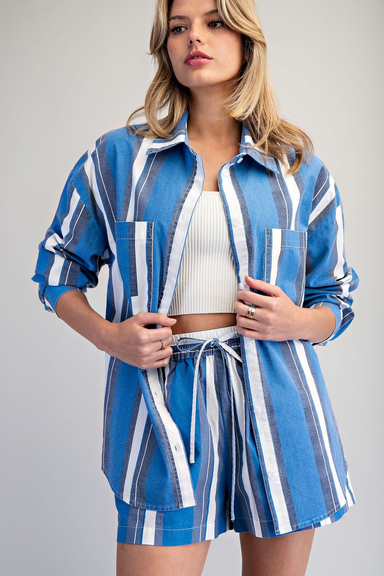 STRIPED BUTTON DOWN SHIRT