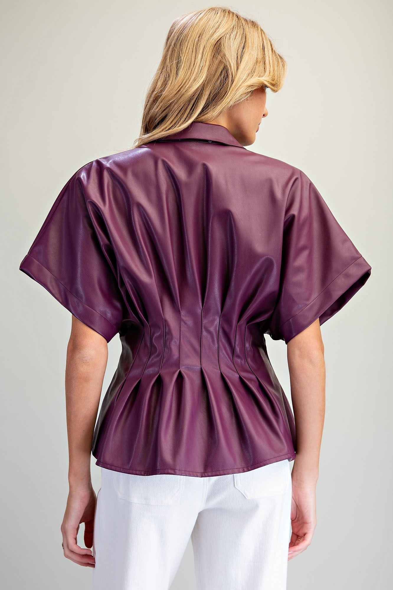 PLEATHER CINCHED WAIST BUTTON UP TOP