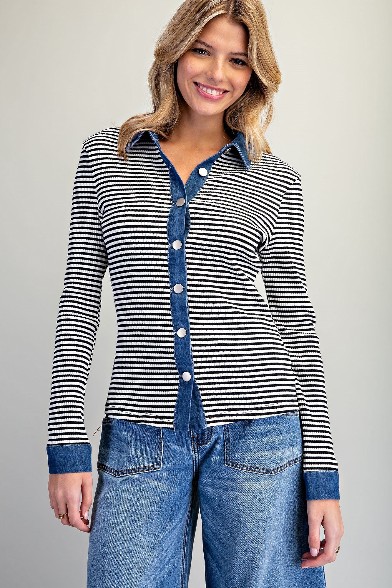 MINERAL WASHED STRIPED DENIM TRIM TOP