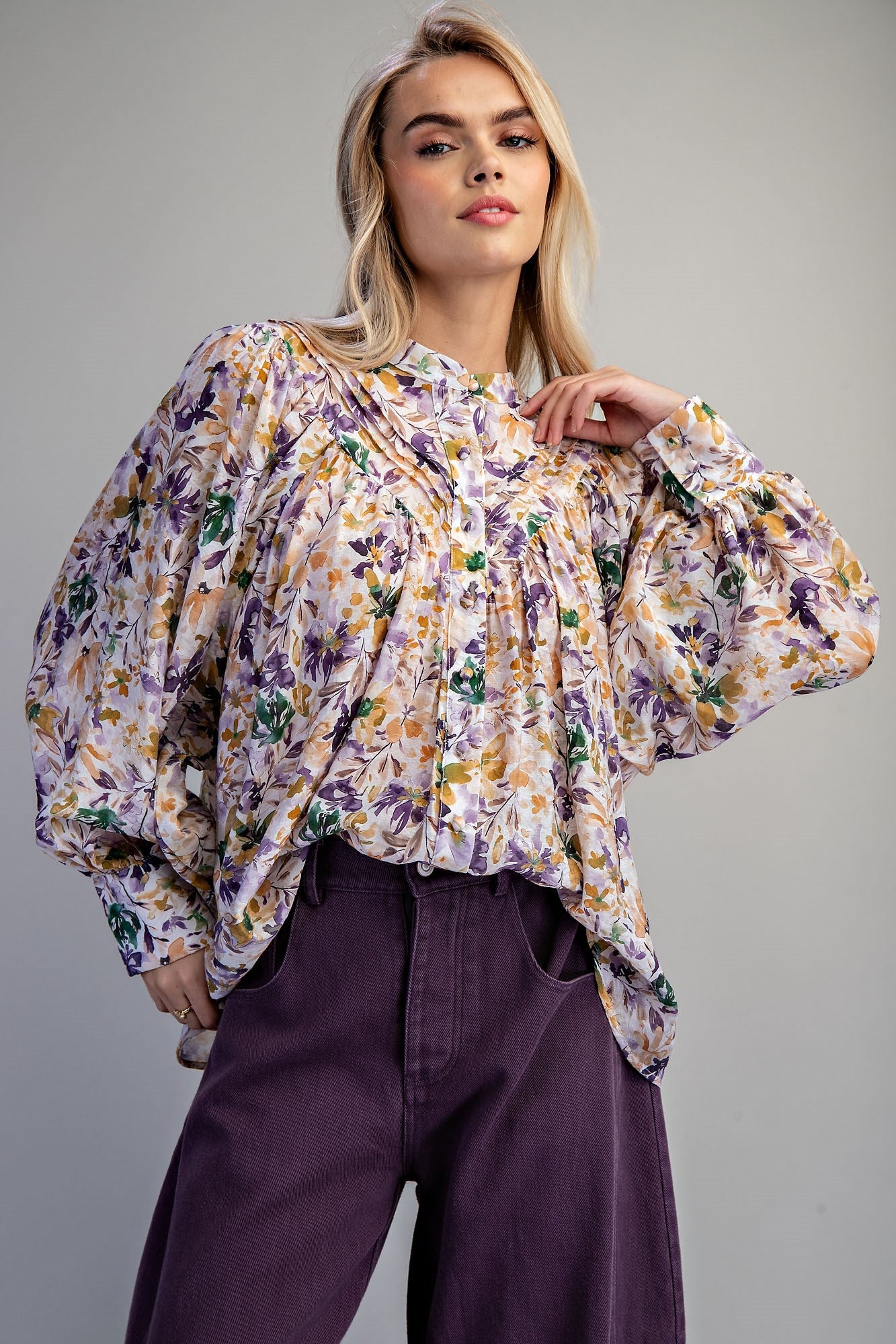 FLORAL BUTTON DOWN BLOUSE