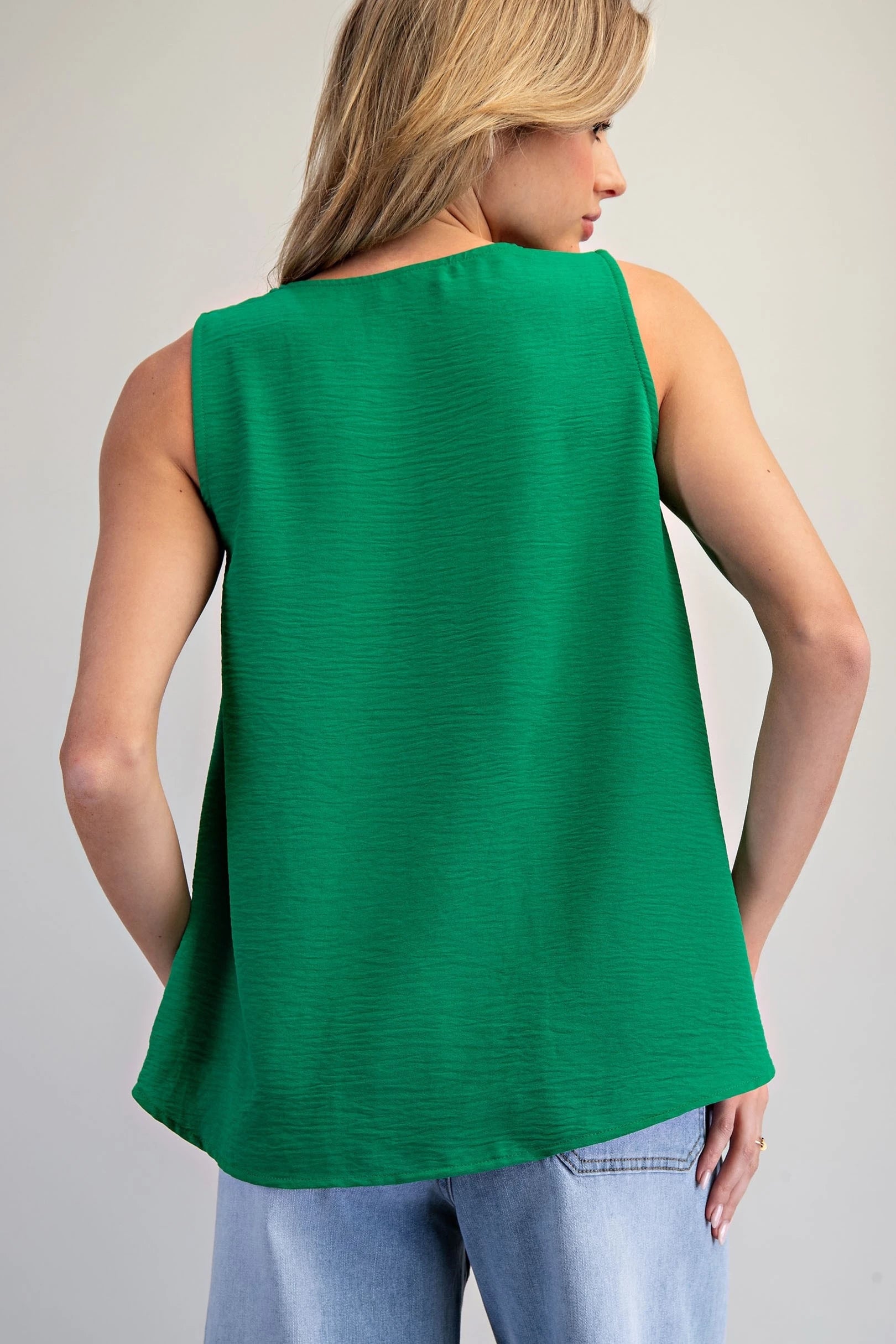 SOLID WOVEN SLEEVELESS TOP