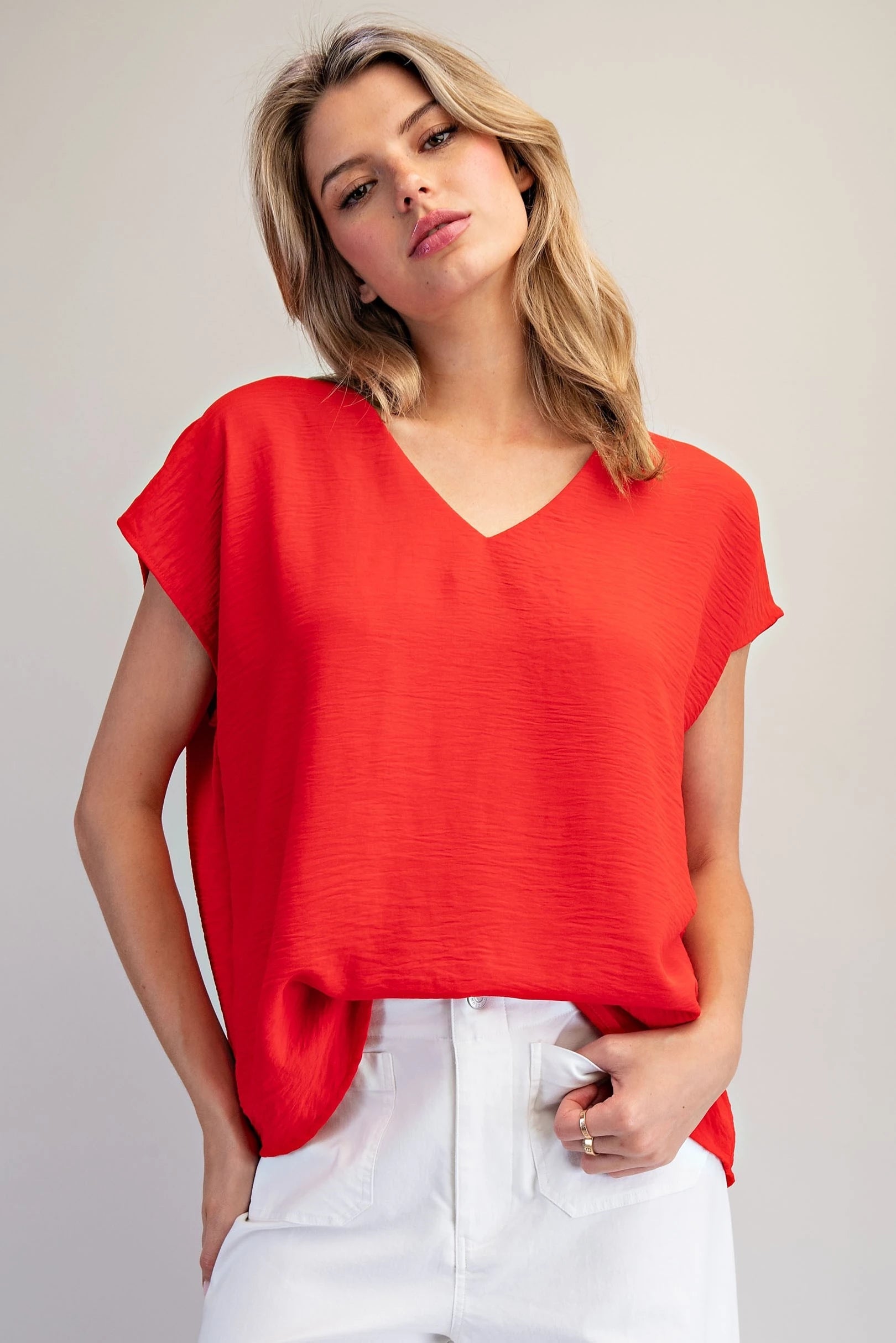SOLID WOVEN SHORT SLEEVE BLOUSE