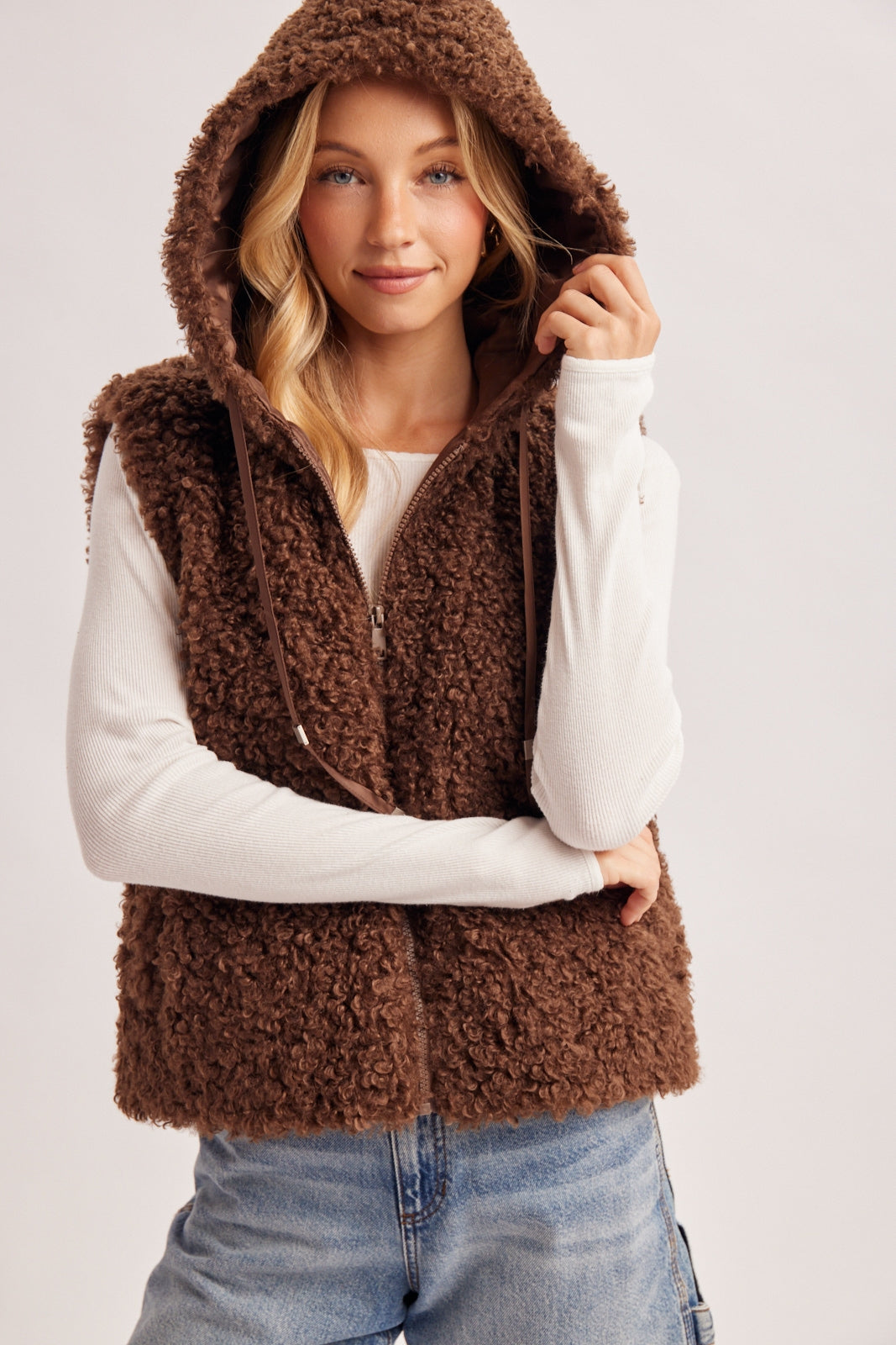 TEDDY SHERPA CURLY FAUX FUR ZIP UP HOODED VEST